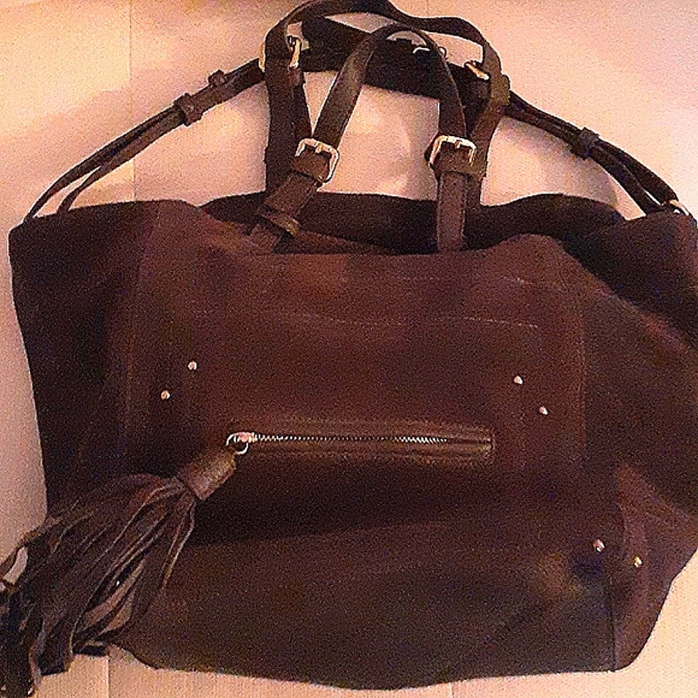 INZI suede handbag with fringe detail